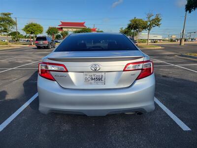 2014 Toyota Camry SE   - Photo 6 - Austin, TX 78753