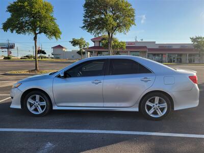 2014 Toyota Camry SE   - Photo 8 - Austin, TX 78753