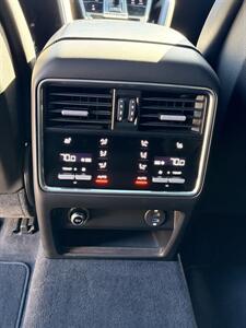 2020 Porsche Cayenne S Coupe   - Photo 19 - Austin, TX 78753