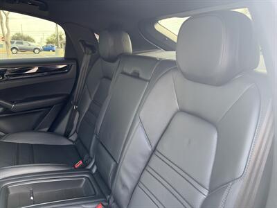 2020 Porsche Cayenne S Coupe   - Photo 11 - Austin, TX 78753
