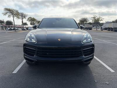 2020 Porsche Cayenne S Coupe   - Photo 2 - Austin, TX 78753