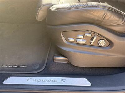 2020 Porsche Cayenne S Coupe   - Photo 14 - Austin, TX 78753