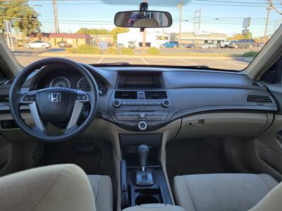 2009 Honda Accord LX-P   - Photo 11 - Austin, TX 78753