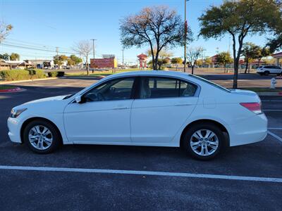 2009 Honda Accord LX-P   - Photo 8 - Austin, TX 78753