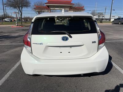 2016 Toyota Prius c One   - Photo 6 - Austin, TX 78753