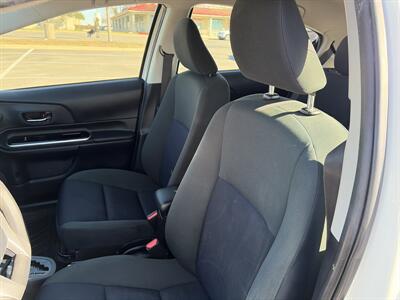 2016 Toyota Prius c One   - Photo 12 - Austin, TX 78753