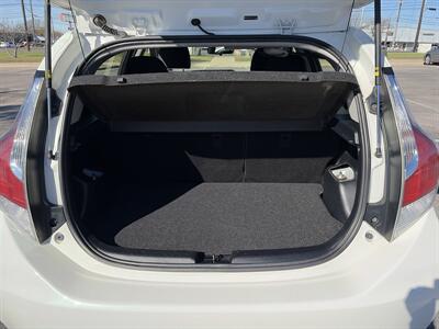 2016 Toyota Prius c One   - Photo 9 - Austin, TX 78753