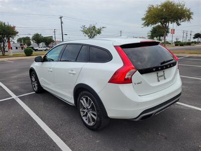 2016 Volvo V60 Cross Country T5   - Photo 7 - Austin, TX 78753