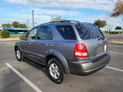 2006 Kia Sorento EX   - Photo 7 - Austin, TX 78753