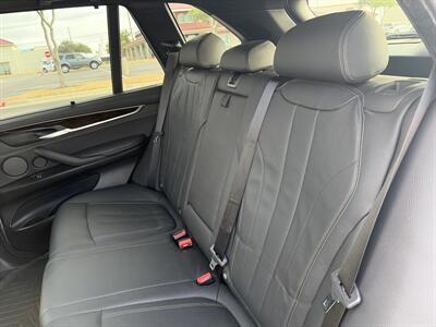 2018 BMW X5 xDrive50i - Photo 11 - Austin, TX 78753