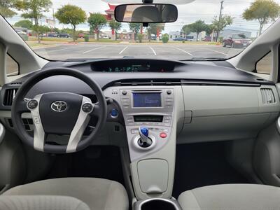 2013 Toyota Prius Four   - Photo 12 - Austin, TX 78753