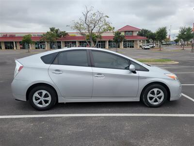 2013 Toyota Prius Four   - Photo 4 - Austin, TX 78753