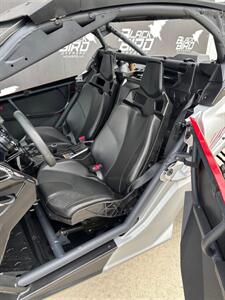 2025 Can Am Maverick X3 DS Turbo RR   - Photo 10 - Monroe, LA 71202