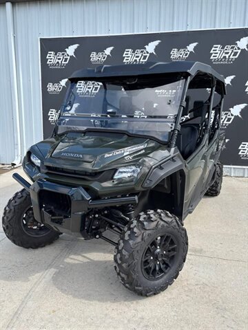2024 Honda Pioneer 1000-6 Deluxe  