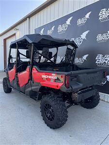 2023 Honda Pioneer 1000-6 Deluxe   - Photo 4 - Monroe, LA 71202