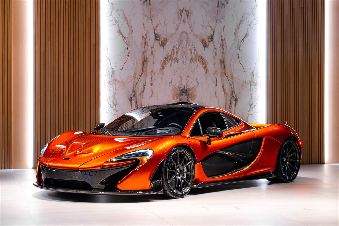 2014 McLaren P1   - Photo 1 - Beverly Hills, CA 90212