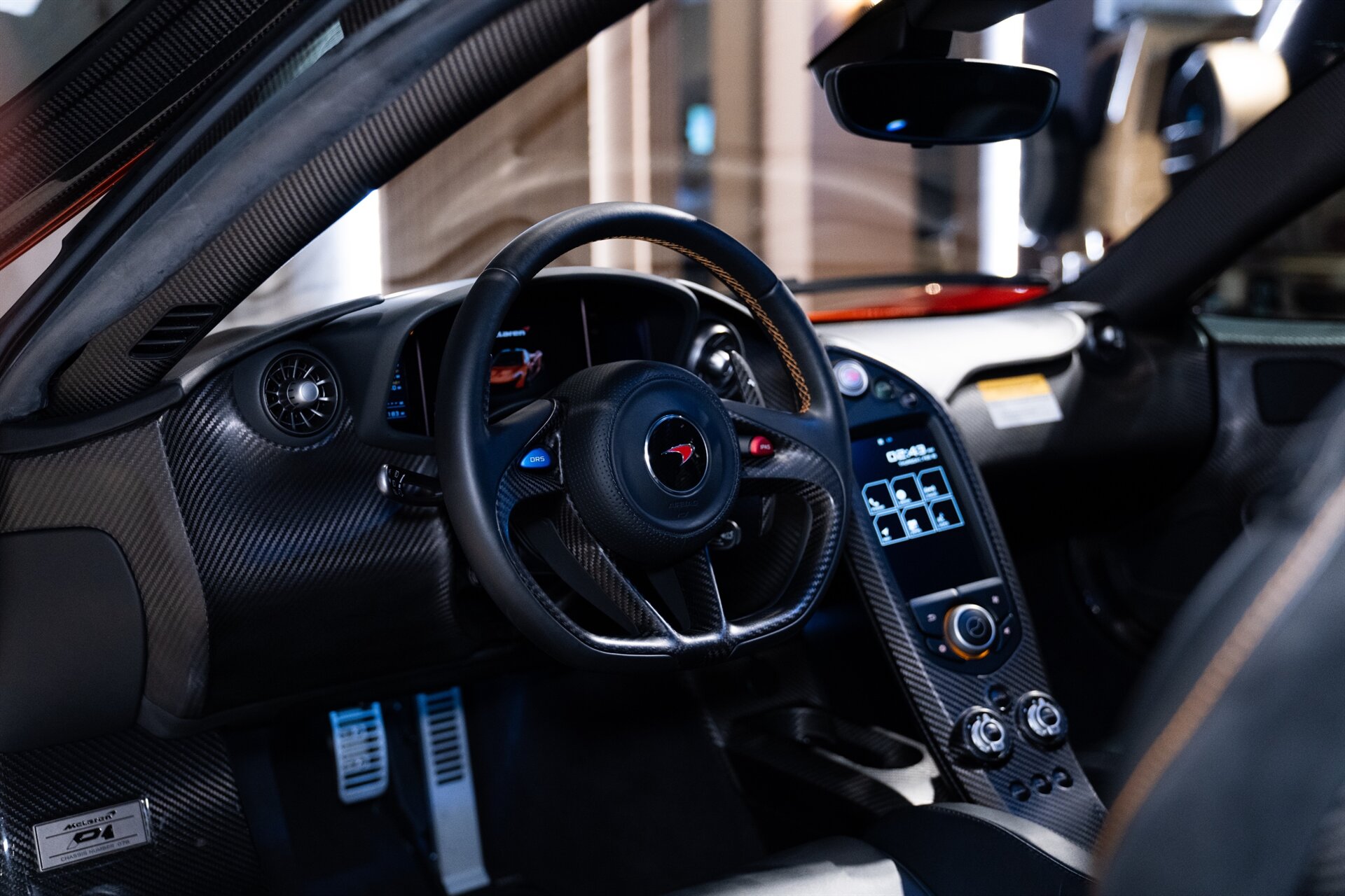 2014 McLaren P1 - Photo 10