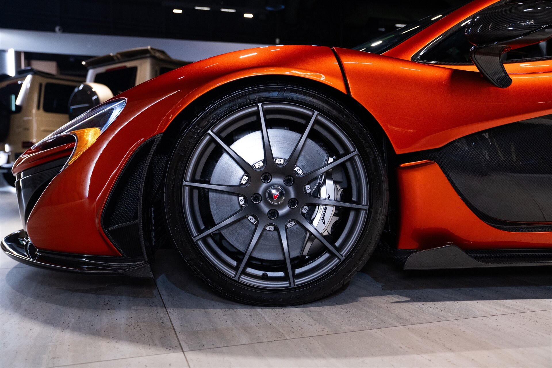 2014 McLaren P1 - Photo 30