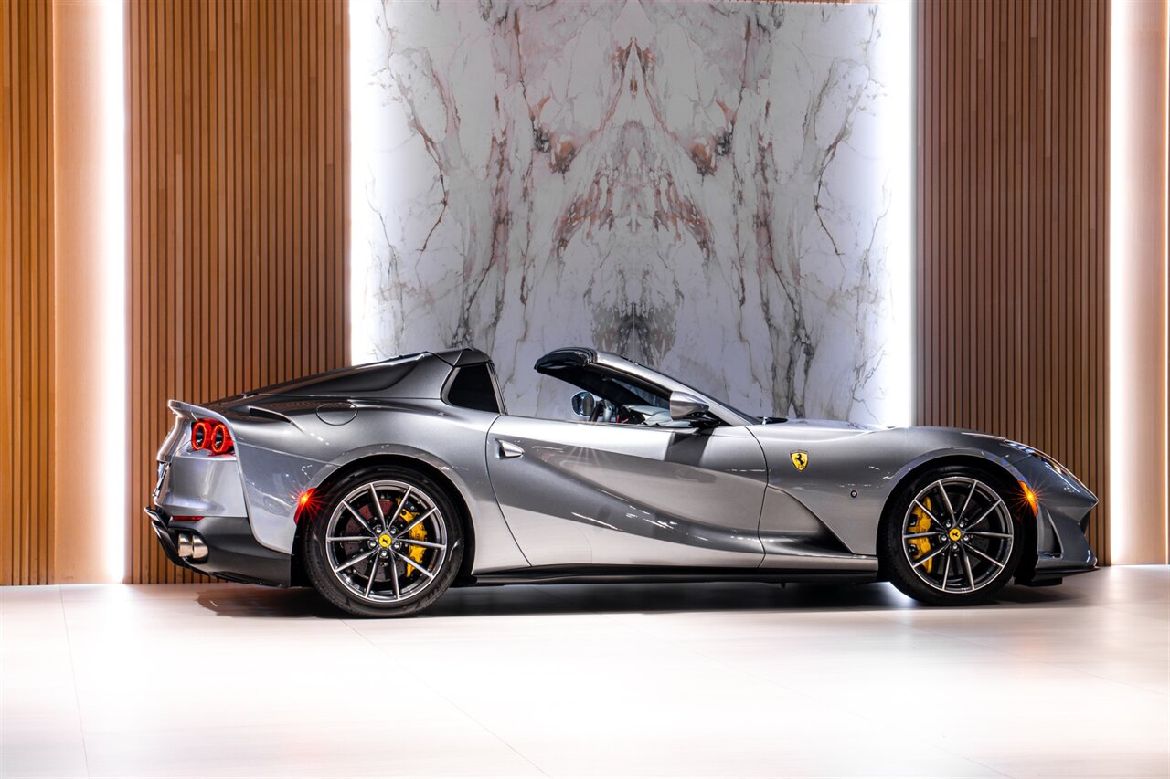 2023 Ferrari 812 GTS - Photo 5 - Beverly Hills, CA 90212