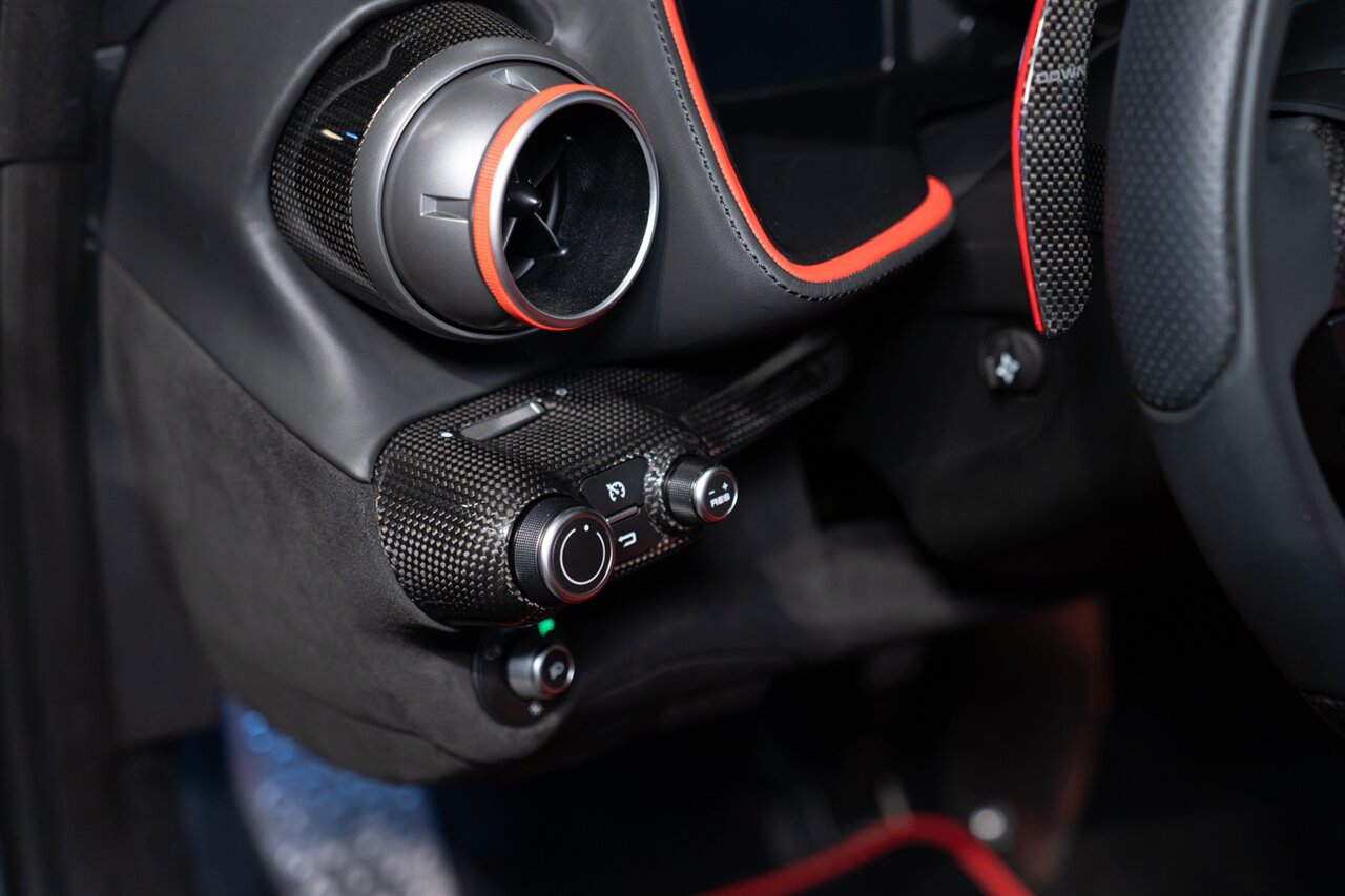2023 Ferrari 812 GTS - Photo 26 - Beverly Hills, CA 90212