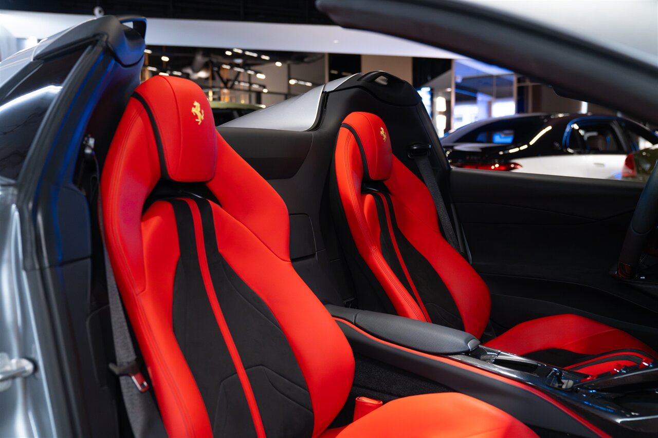 2023 Ferrari 812 GTS - Photo 15 - Beverly Hills, CA 90212