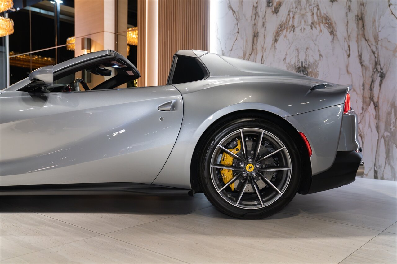 2023 Ferrari 812 GTS - Photo 31 - Beverly Hills, CA 90212
