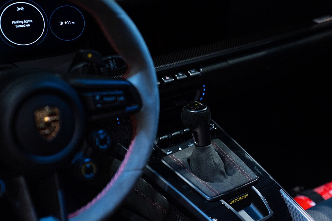 2024 Porsche 911 GT3 RS   - Photo 31 - Beverly Hills, CA 90212