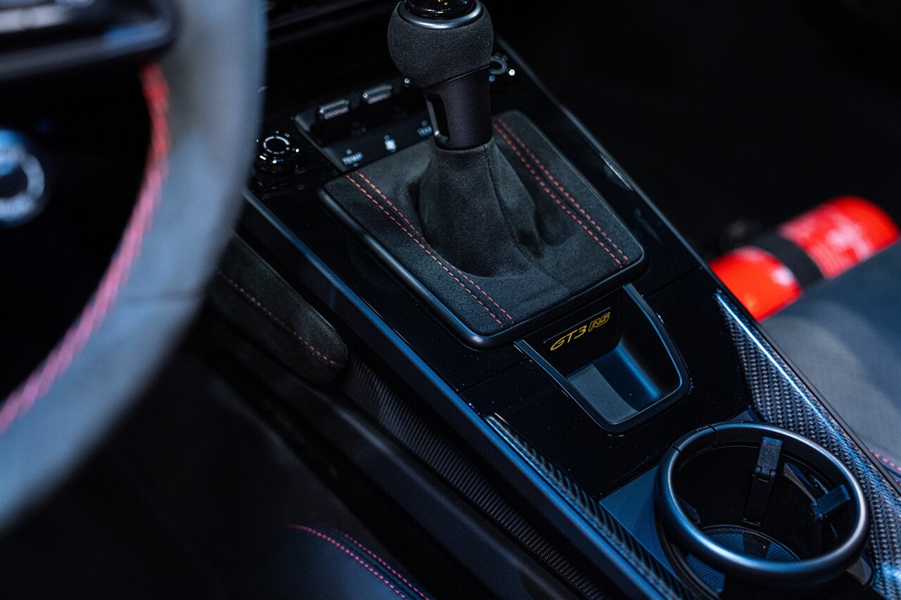 2024 Porsche 911 GT3 RS   - Photo 35 - Beverly Hills, CA 90212