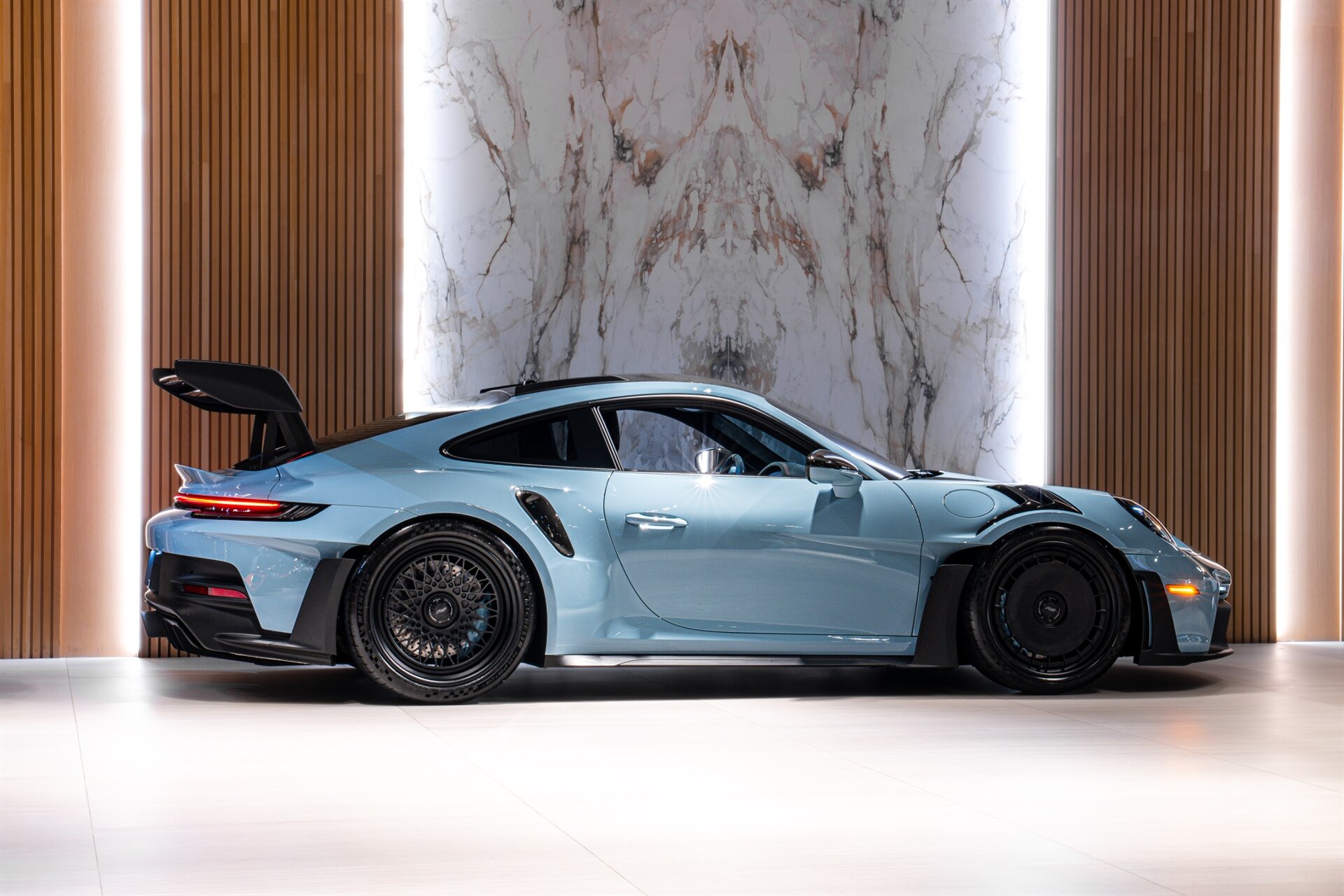 2024 Porsche 911 GT3 RS - Photo 3