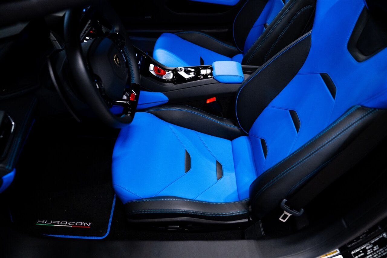 2021 Lamborghini Huracan EVO Spyder   - Photo 9 - Beverly Hills, CA 90212