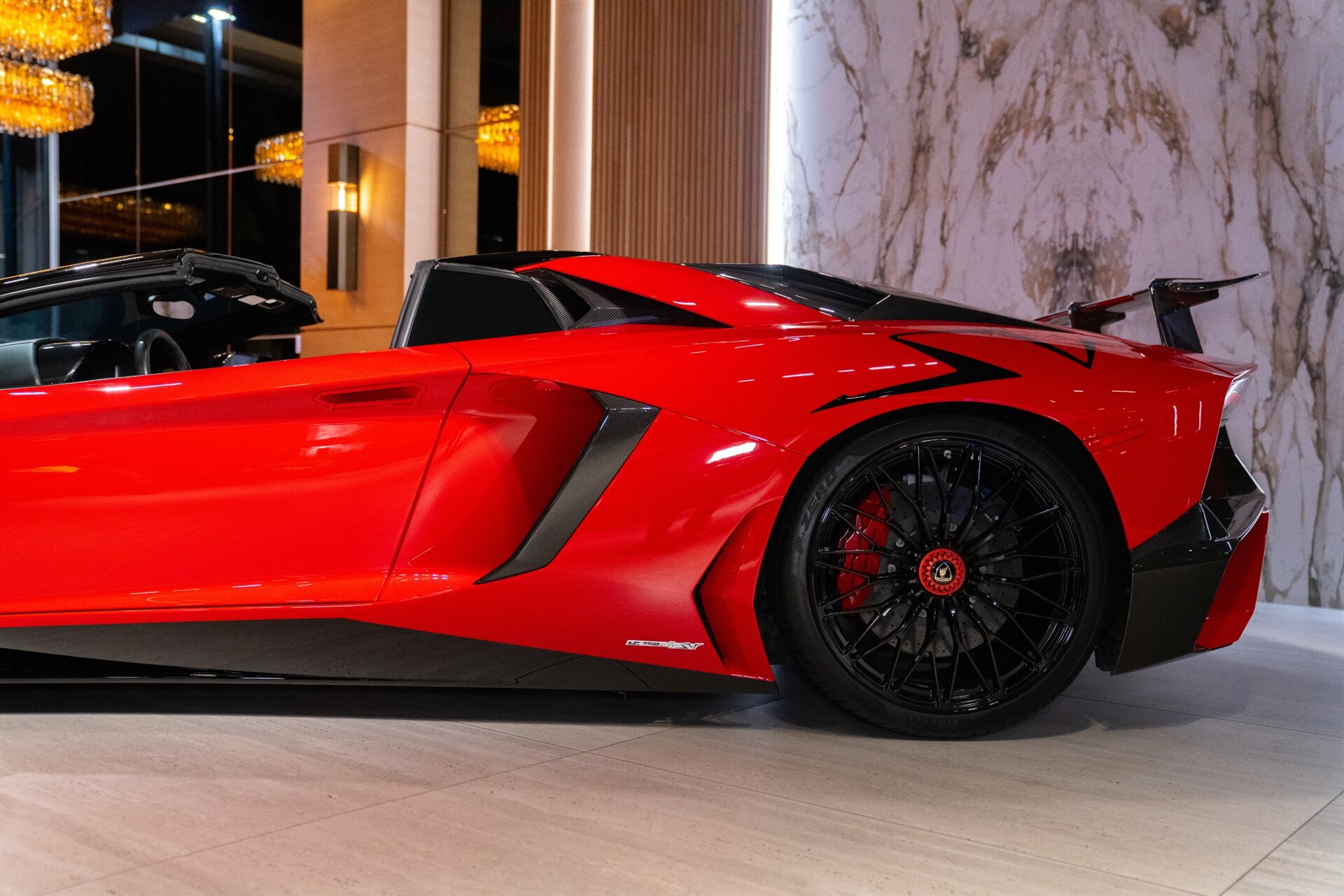 2017 Lamborghini Aventador LP 750-4 SV - Photo 15
