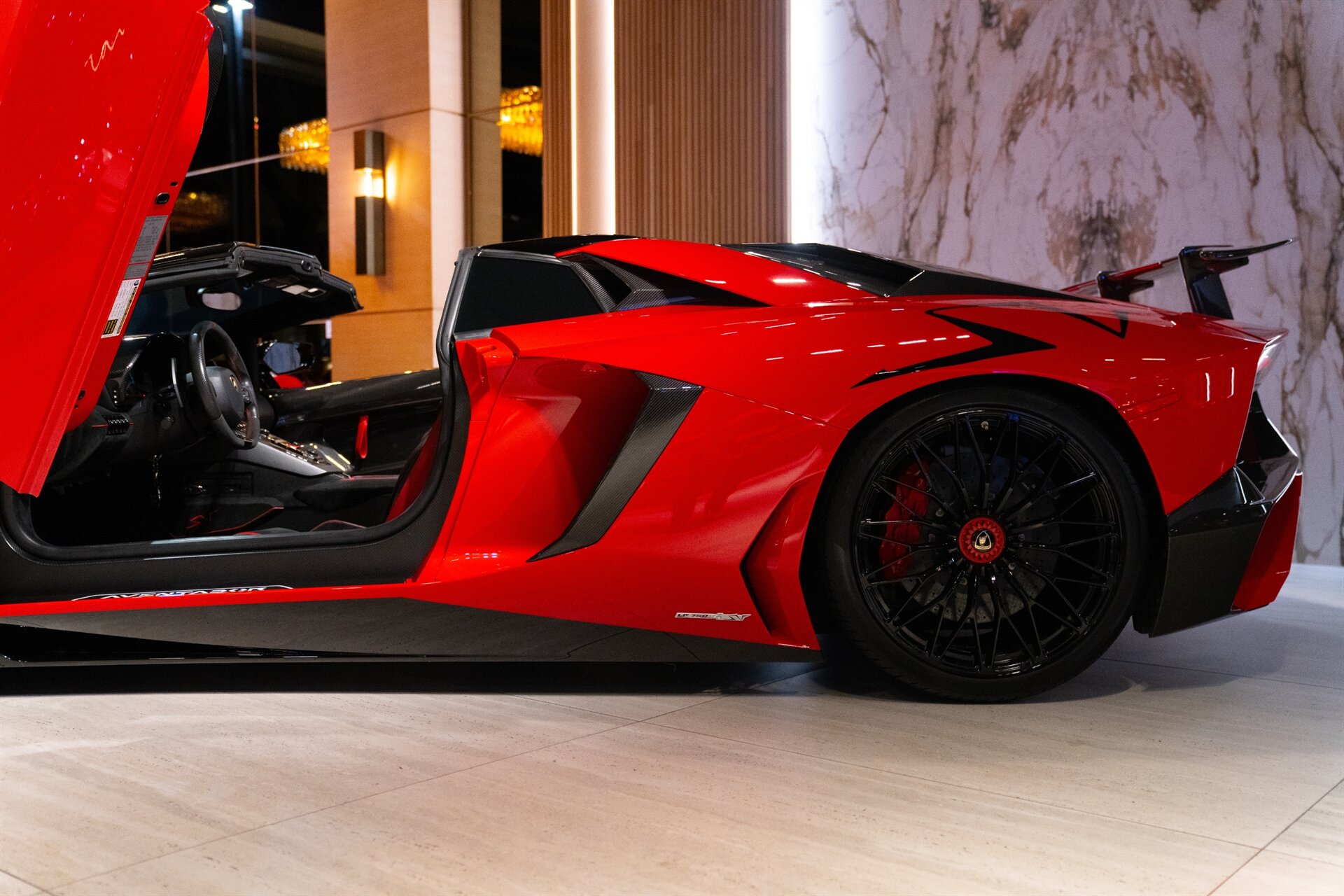 2017 Lamborghini Aventador LP 750-4 SV - Photo 16