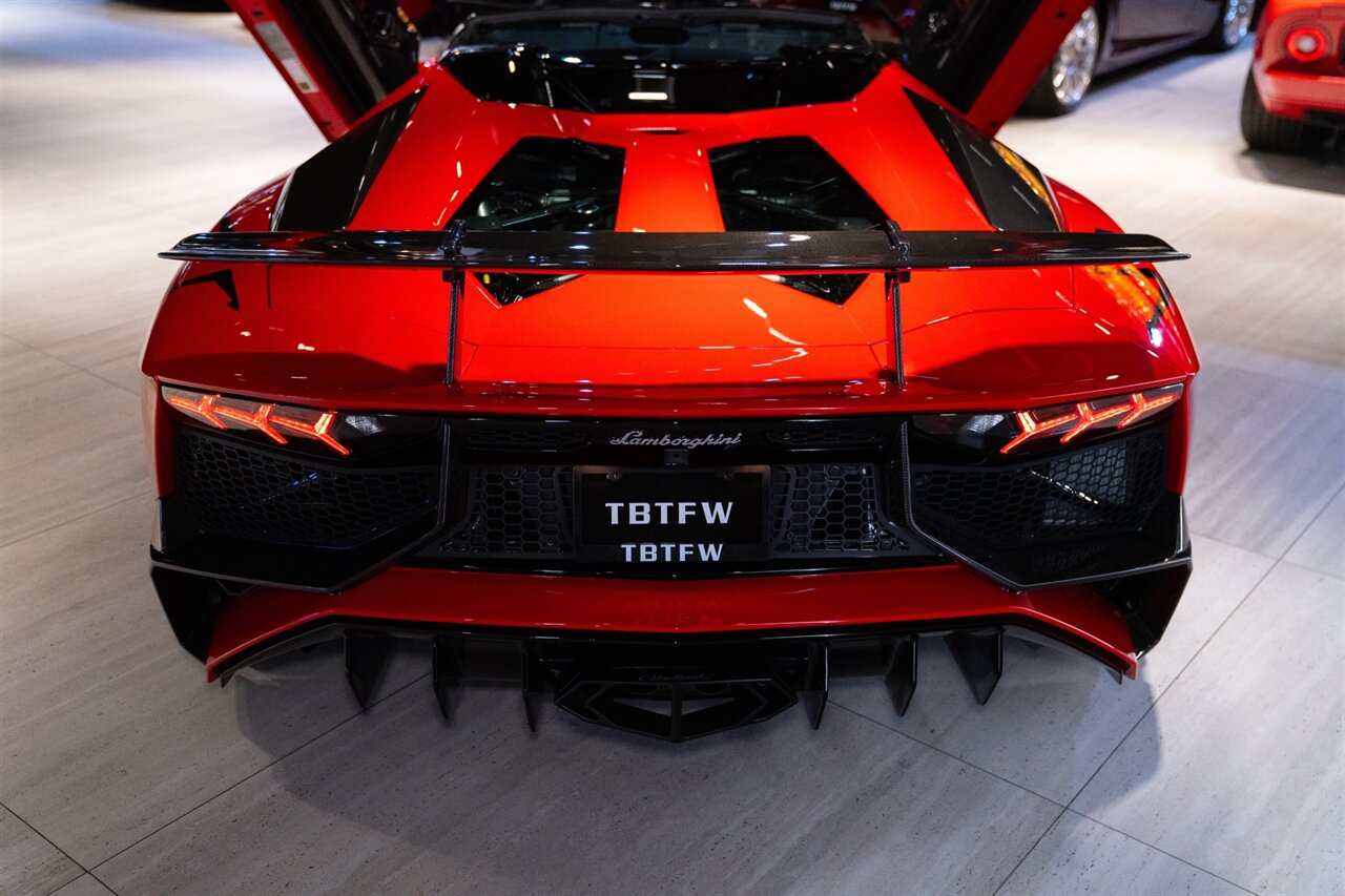 2017 Lamborghini Aventador LP 750-4 SV   - Photo 42 - Beverly Hills, CA 90212