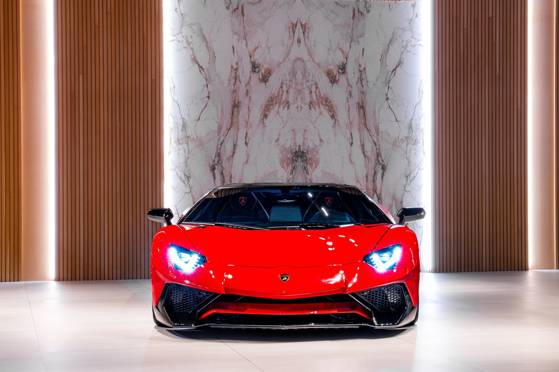 2017 Lamborghini Aventador LP 750-4 SV - Photo 3