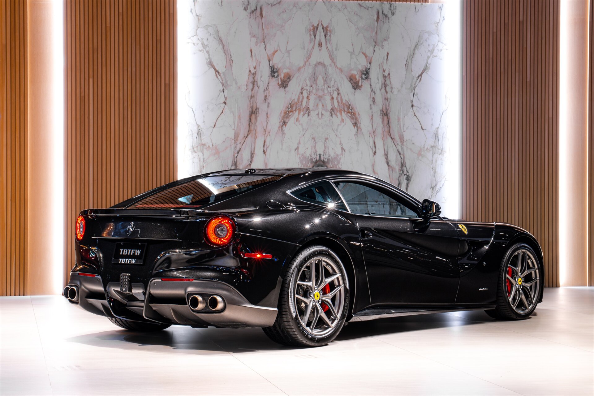 2017 Ferrari F12berlinetta - Photo 3