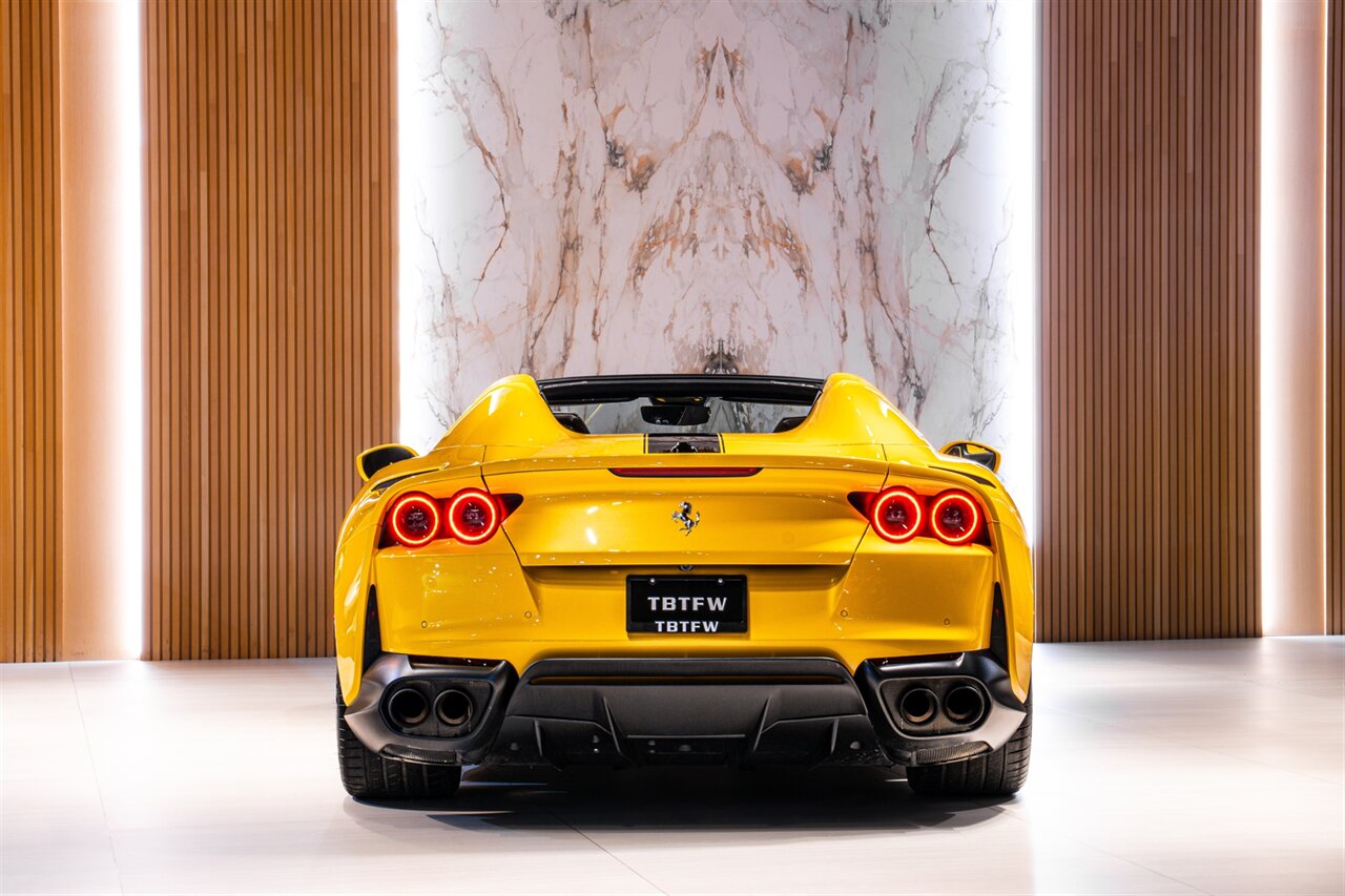 2022 Ferrari 812 GTS   - Photo 6 - Beverly Hills, CA 90212