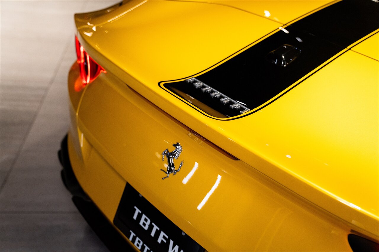 2022 Ferrari 812 GTS   - Photo 29 - Beverly Hills, CA 90212