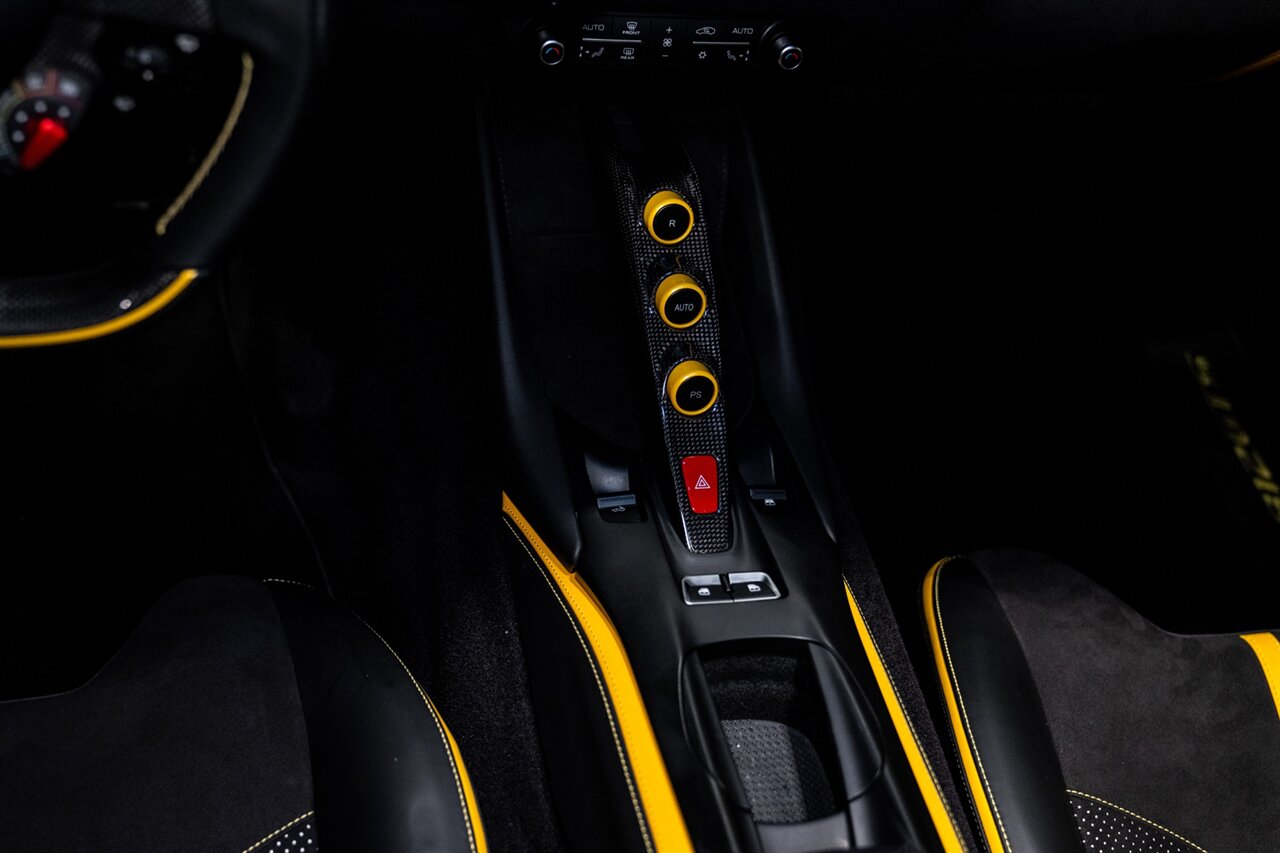 2022 Ferrari 812 GTS   - Photo 21 - Beverly Hills, CA 90212