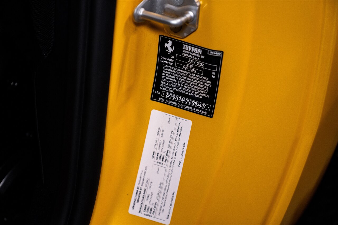 2022 Ferrari 812 GTS   - Photo 19 - Beverly Hills, CA 90212