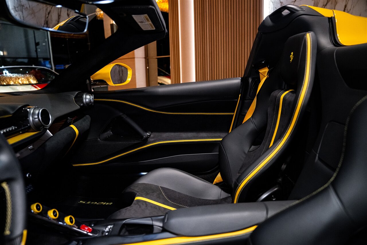 2022 Ferrari 812 GTS   - Photo 15 - Beverly Hills, CA 90212