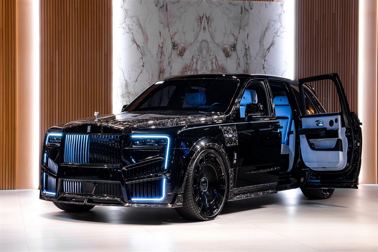 2025 Rolls-Royce Cullinan   - Photo 2 - Beverly Hills, CA 90212