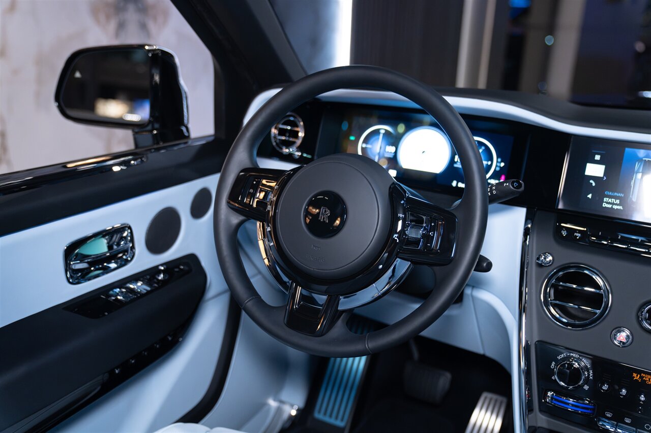 2025 Rolls-Royce Cullinan   - Photo 16 - Beverly Hills, CA 90212