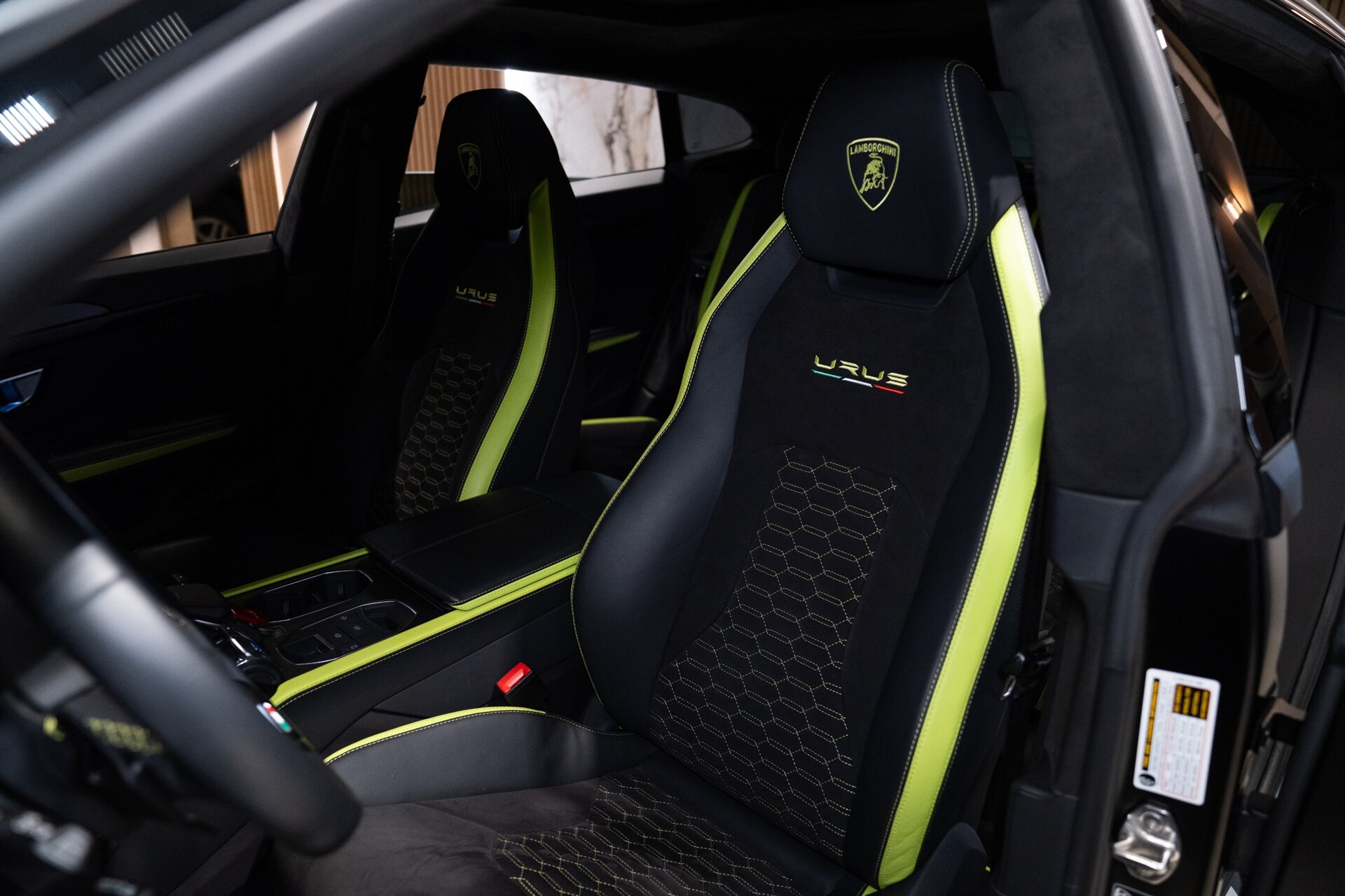 2022 Lamborghini Urus Graphite Capsule - Photo 21