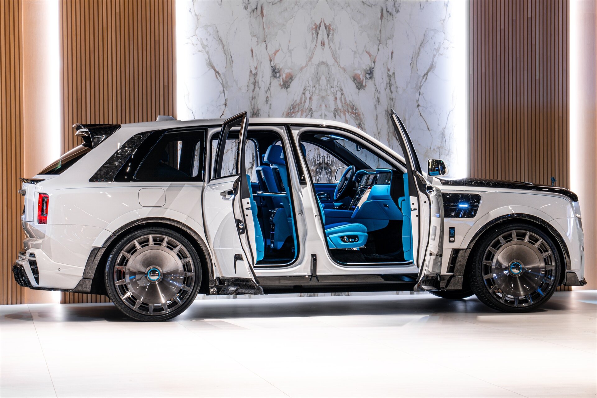 2026 Rolls-Royce Cullinan Mansory - Photo 5