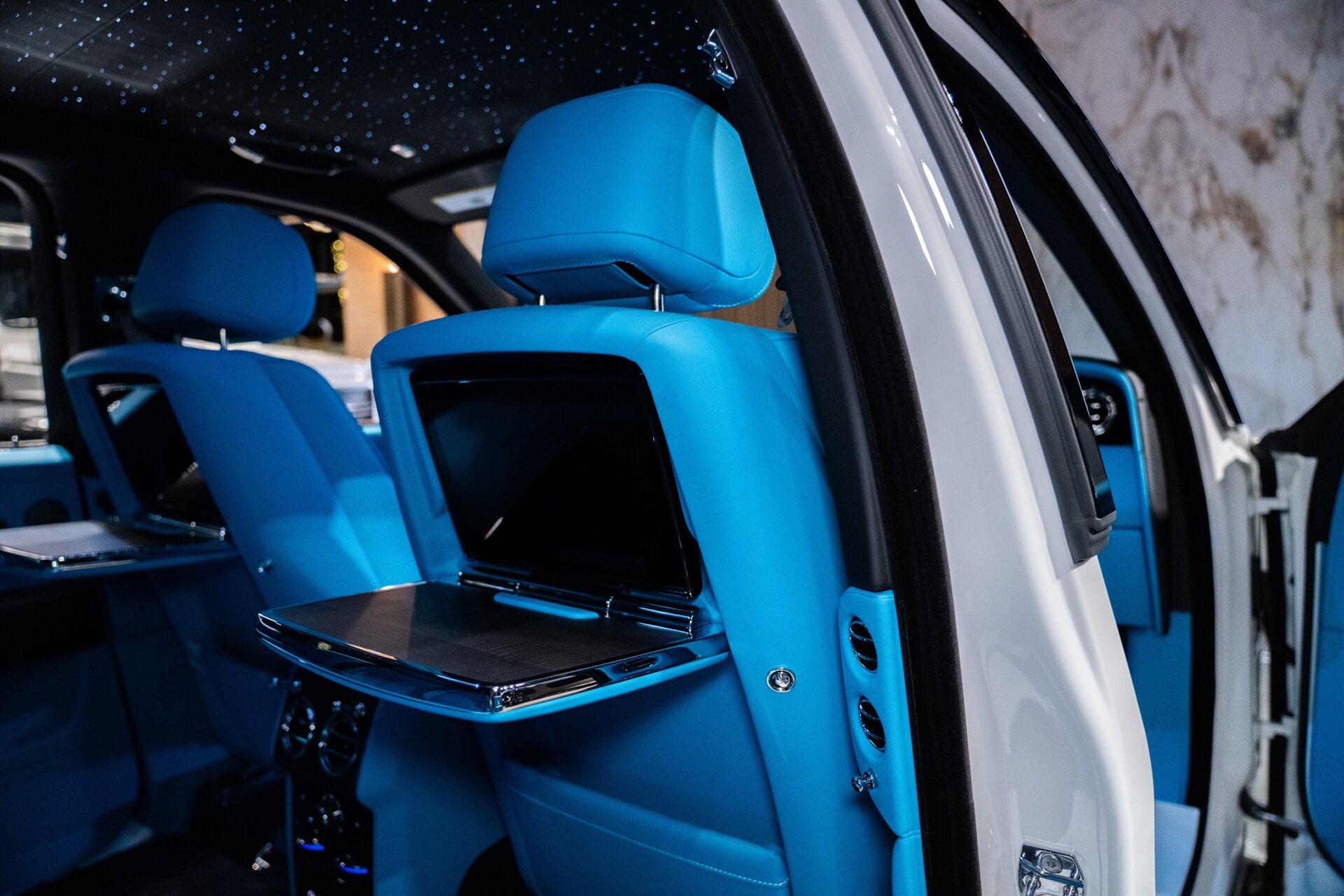 2026 Rolls-Royce Cullinan Mansory - Photo 16