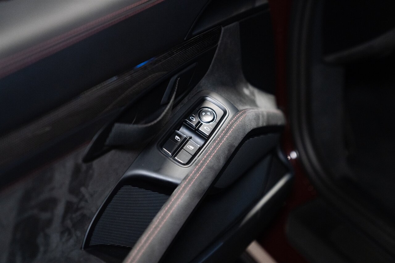 2018 Porsche 911 GT2 RS   - Photo 20 - Beverly Hills, CA 90212