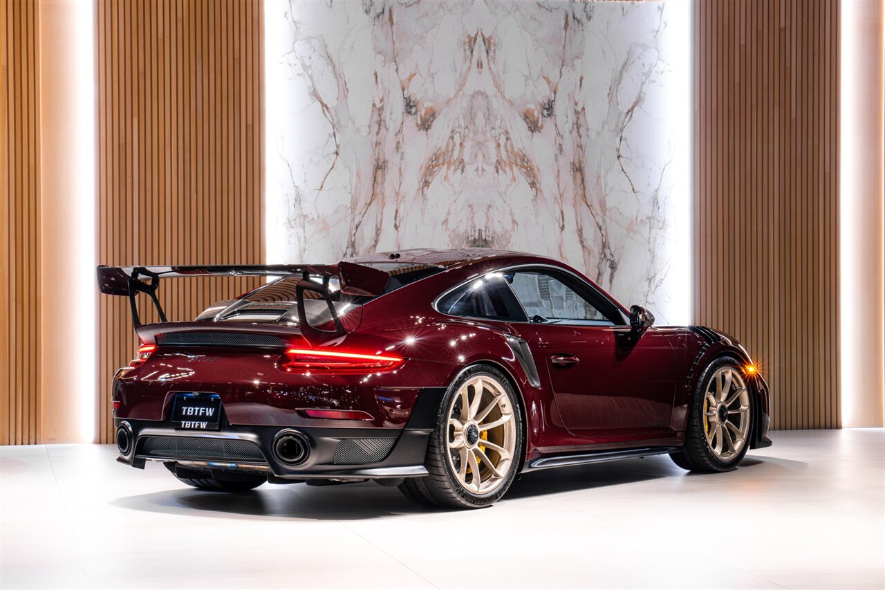 2018 Porsche 911 GT2 RS   - Photo 3 - Beverly Hills, CA 90212