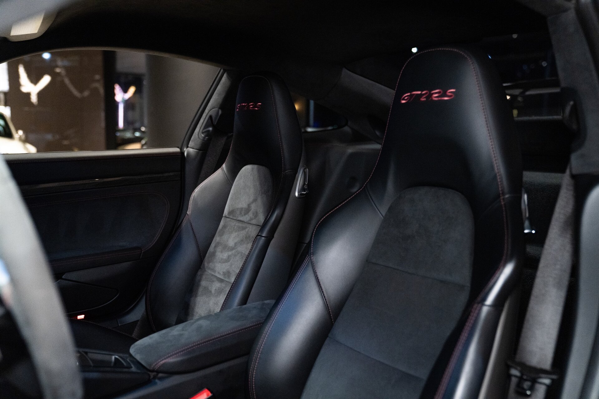 2018 Porsche 911 GT2 RS - Photo 21