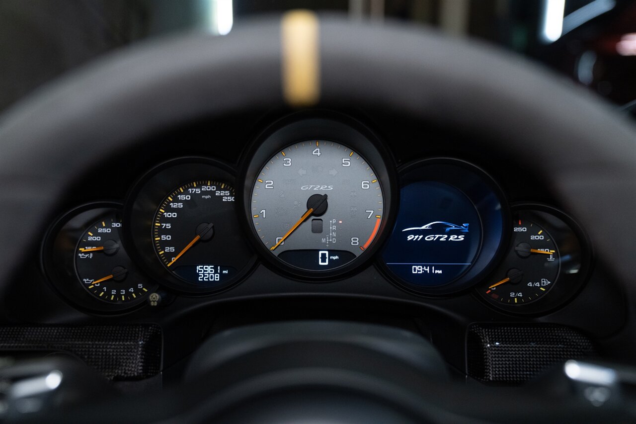 2018 Porsche 911 GT2 RS   - Photo 26 - Beverly Hills, CA 90212