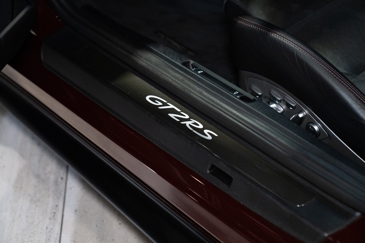 2018 Porsche 911 GT2 RS   - Photo 18 - Beverly Hills, CA 90212
